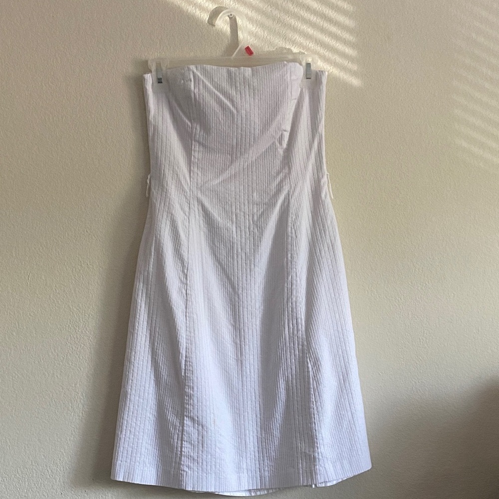 Classic Strapless White Textured A-Line Dress